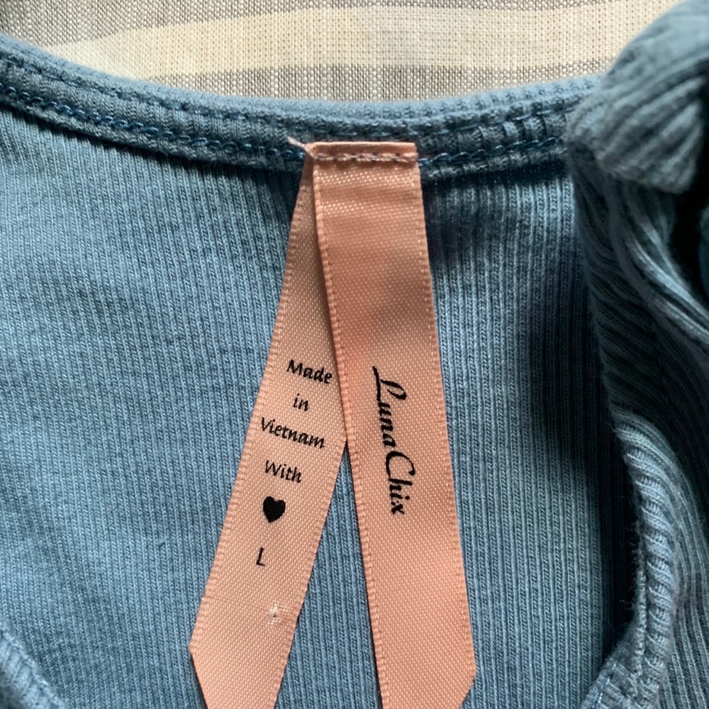 Good Vibes Only Tie Tank - Picture 4 of 5